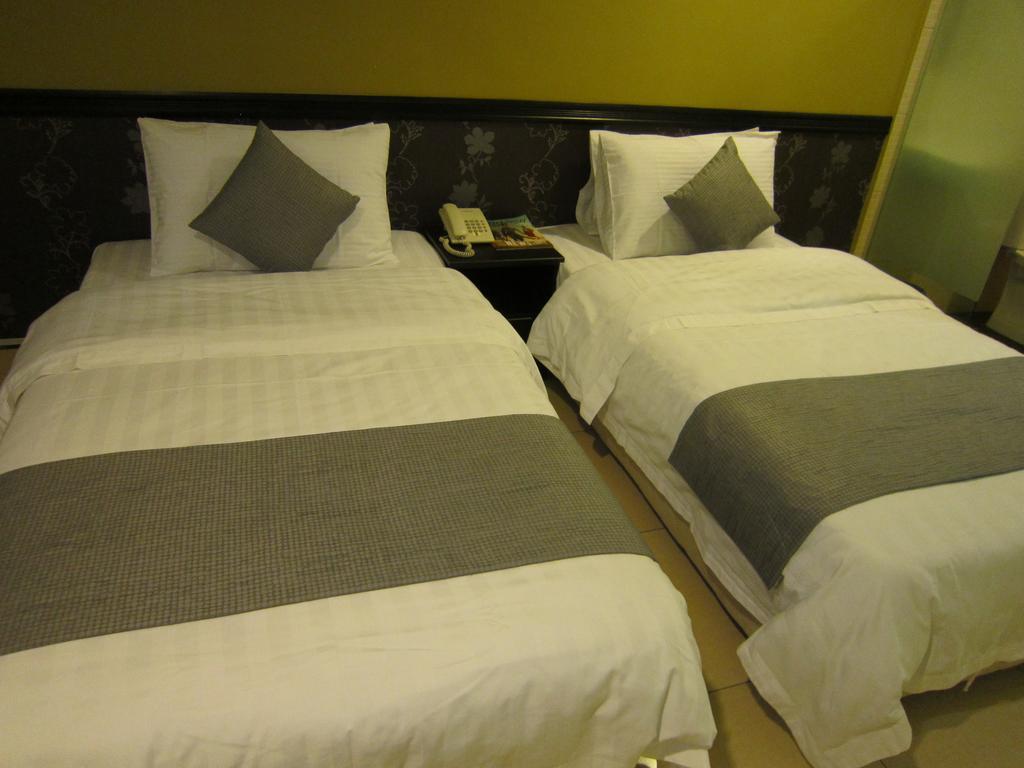 Oyo 151 Twin Hotel Kuala Lumpur Exterior foto